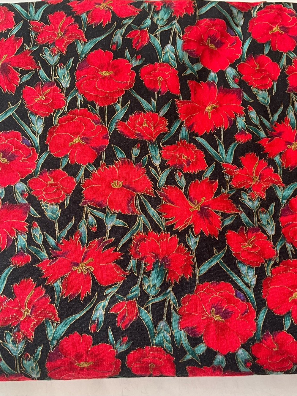 Quilting Sewing Crafting Fabric Cotton Floral Red Gold Black 42”x 210”